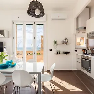 https://beach-apartment.it-romehotels.com